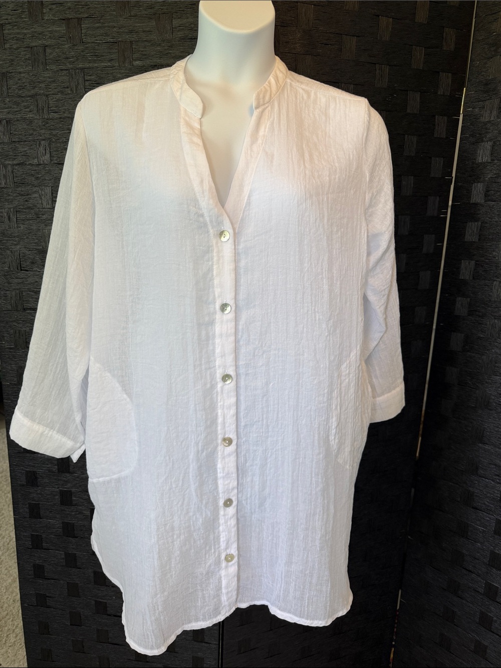 Lightweight White Button-Up Gauze Tunic 1X Bathing suit cover up.